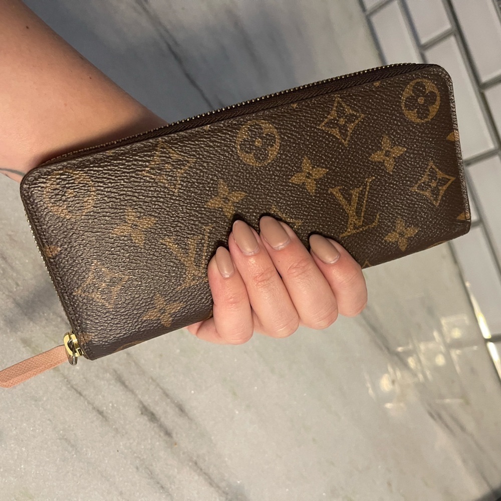 🛍 Authentic LOUIS VUITTON Clemence Wallet Pink Rose Ballerine Long Zippy